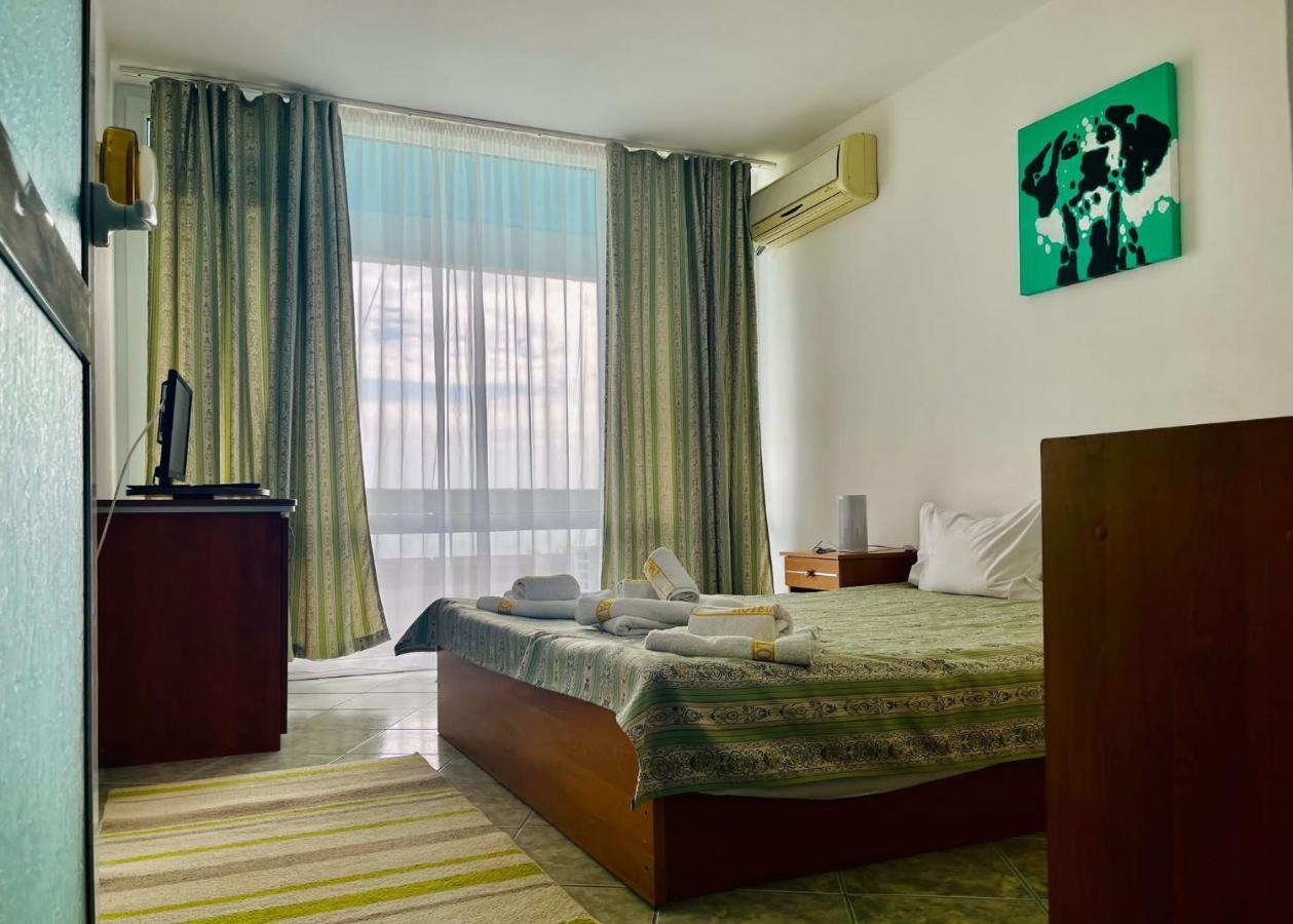 Hotel Topaz Юпитер Екстериор снимка