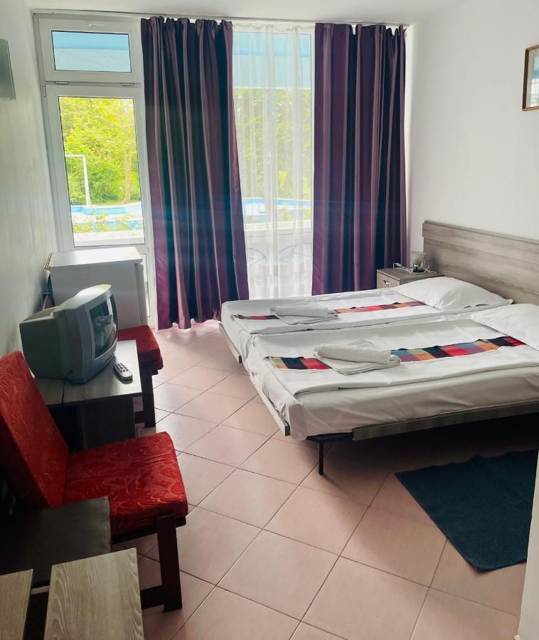 Hotel Topaz Юпитер Екстериор снимка
