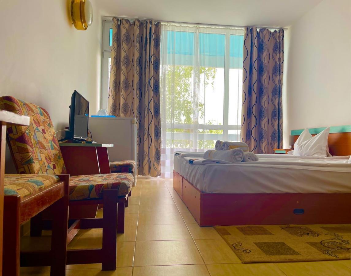 Hotel Topaz Юпитер Екстериор снимка